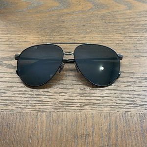 BURBERRY Unisex Black Aviator